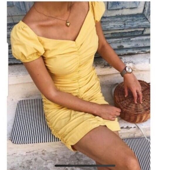 Zara NWT Ruched Dress in Yellow size S Small Bloggers Favorite - Picture 2 of 12